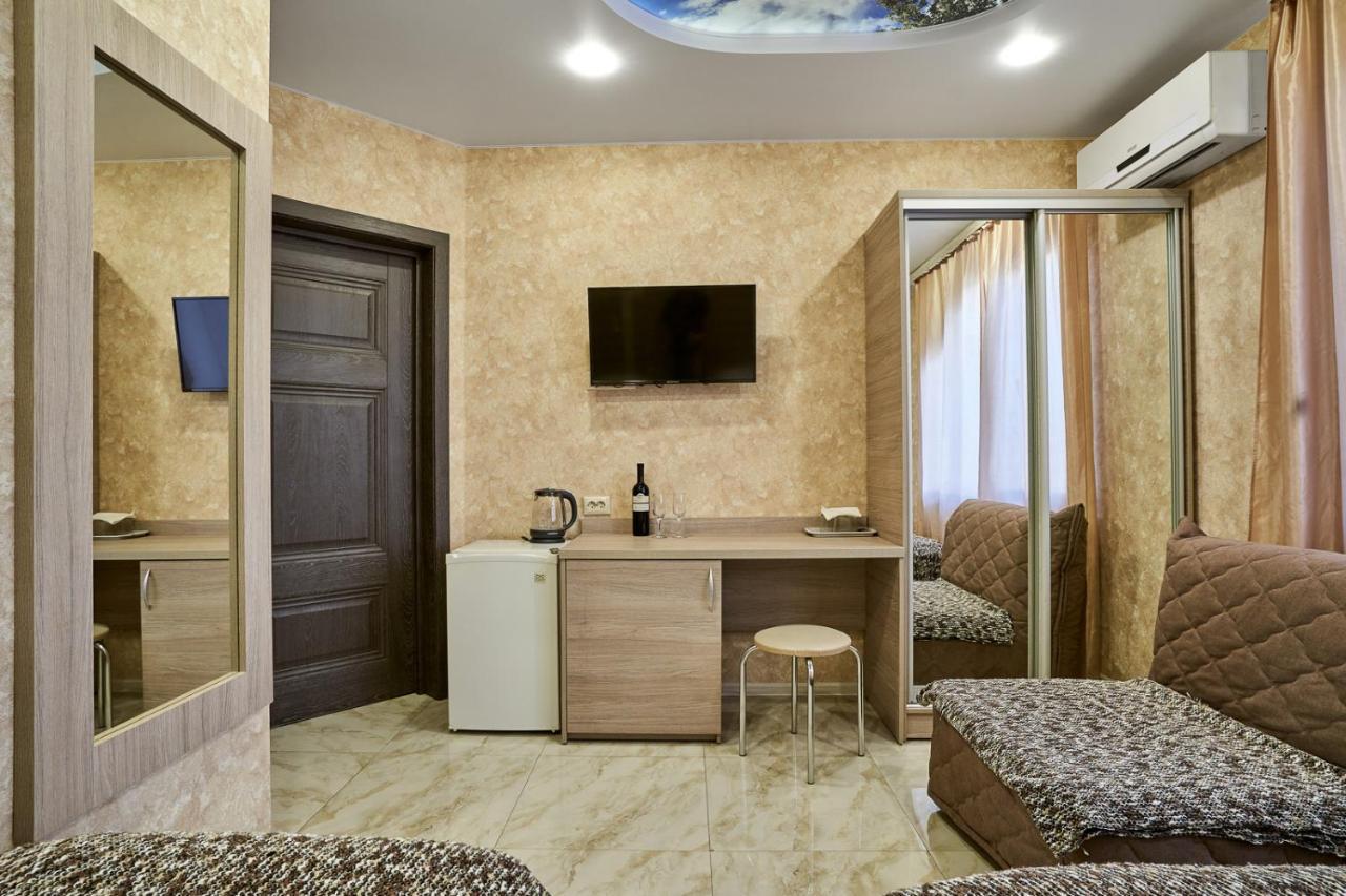 U Anny Hotel Адлер Екстериор снимка